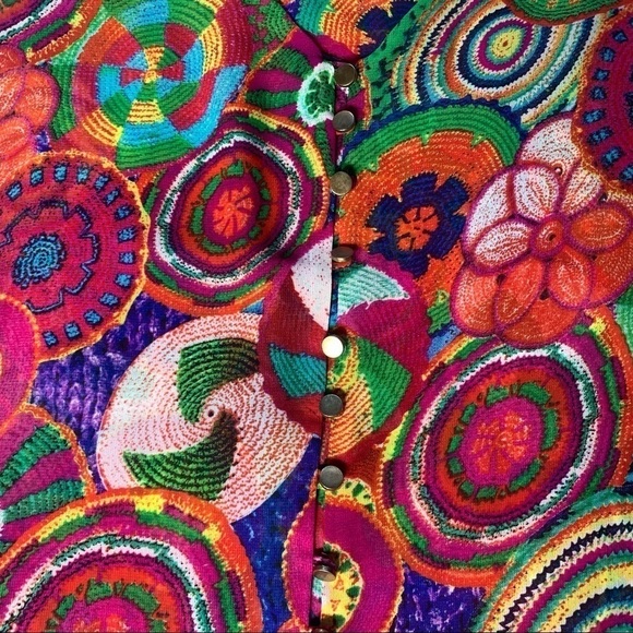 🔥🔥Xtaren Multicolored Top size M - Picture 4 of 7